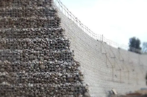 Sistema Strataslope &middot; telas soldadas